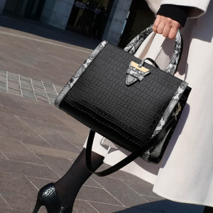 A-CC-10056 ―  "Сумкины Дети"