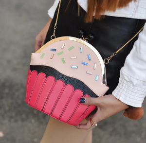 BG-TOY-107 ―  "Сумкины Дети"