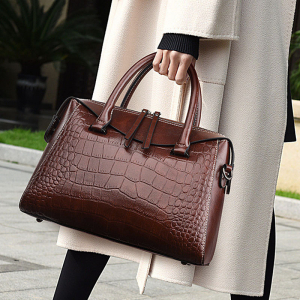 A-CC-10235-CR ―  "Сумкины Дети"