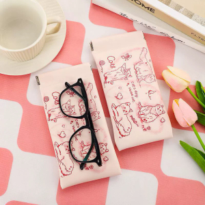 W-PC-004-83 ―  "Сумкины Дети"