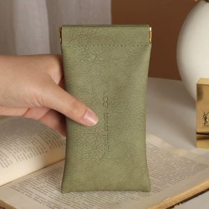 W-PC-008-Green ―  "Сумкины Дети"